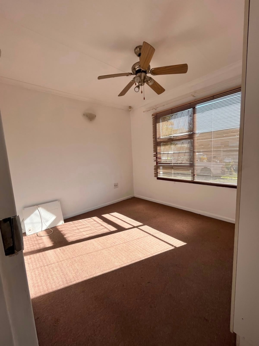 To Let 2 Bedroom Property for Rent in Sherwood Eastern Cape